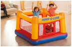 aire de jeu gonflable interieur exterieur jump o lene intex piscine center 1517407399